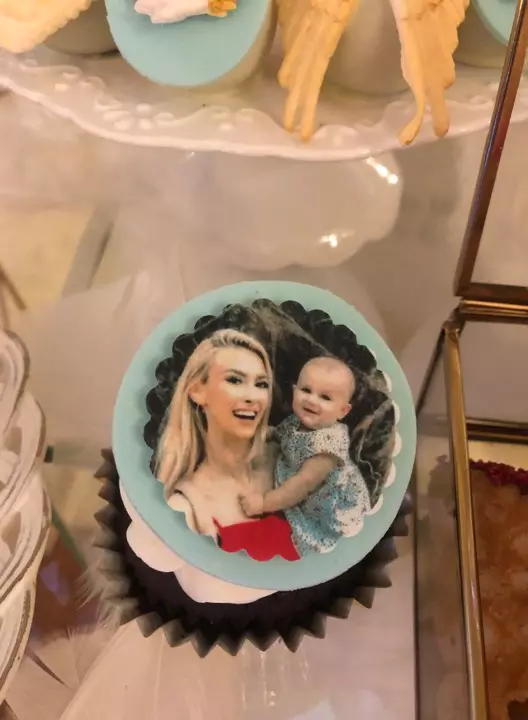 Prăjiturile de la nunta Andreei Bălan 2