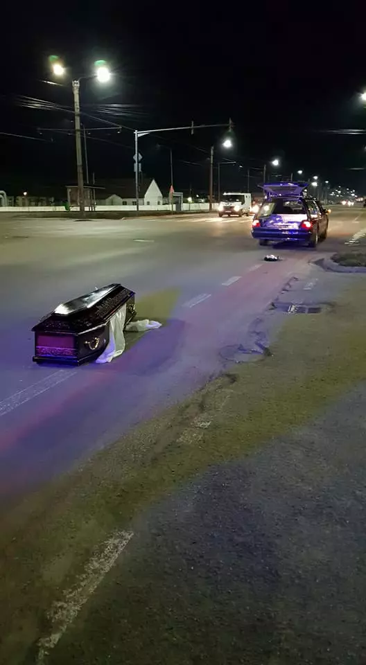 28378237_770923123116477_8013365269191530130_n