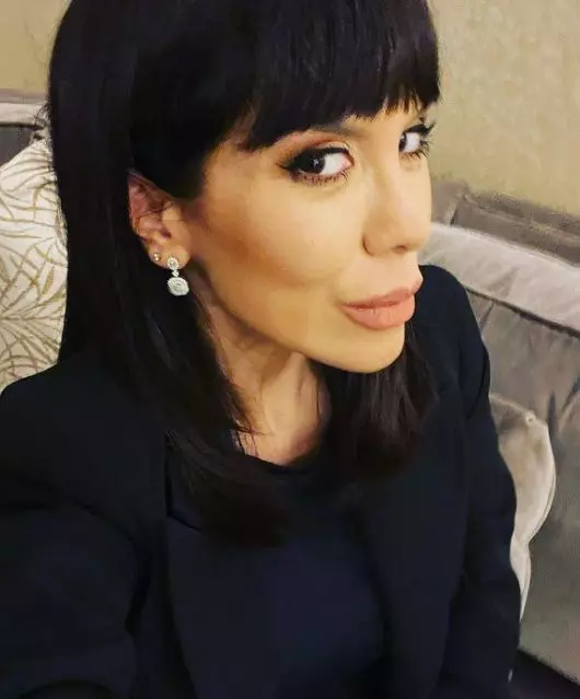 denise-rifai-negru-4