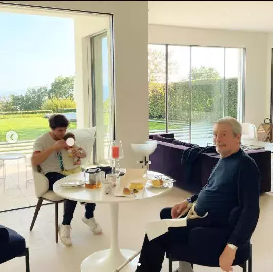 alain-delon-87-de-ani9