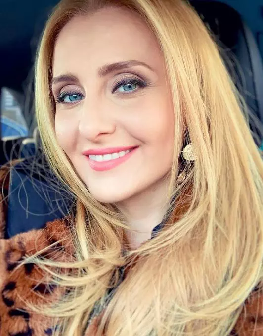 alina sorescu 8