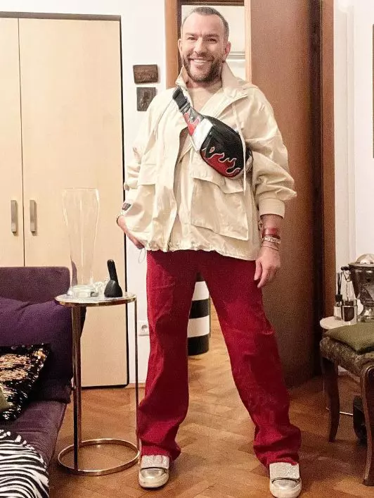 stephan-pelger-1-3