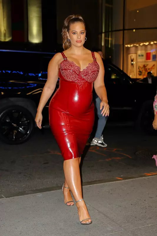 Ashley Graham insarcinata 1