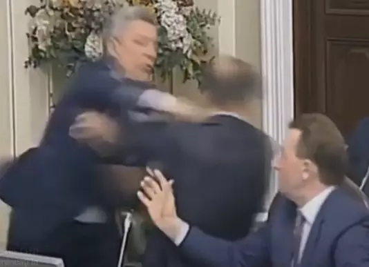 premierul-propus-de-Rusia-in-Ucraina-6