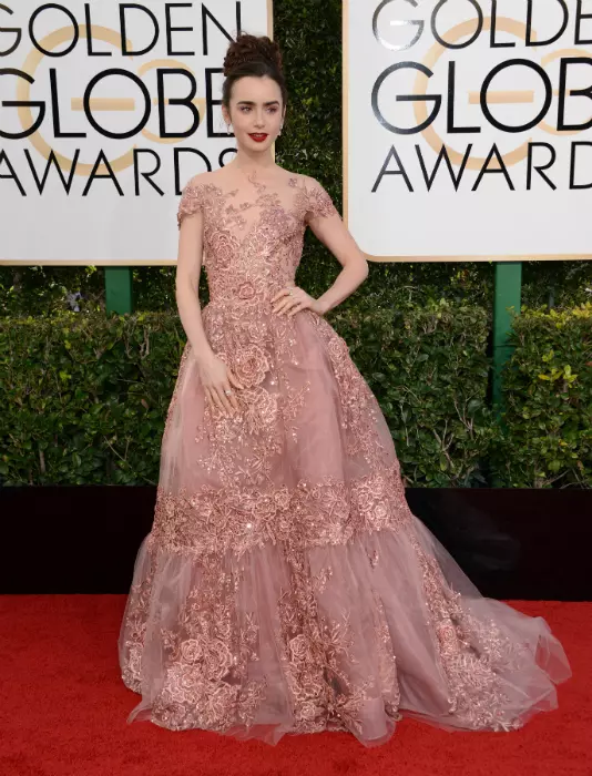 Lily Collins