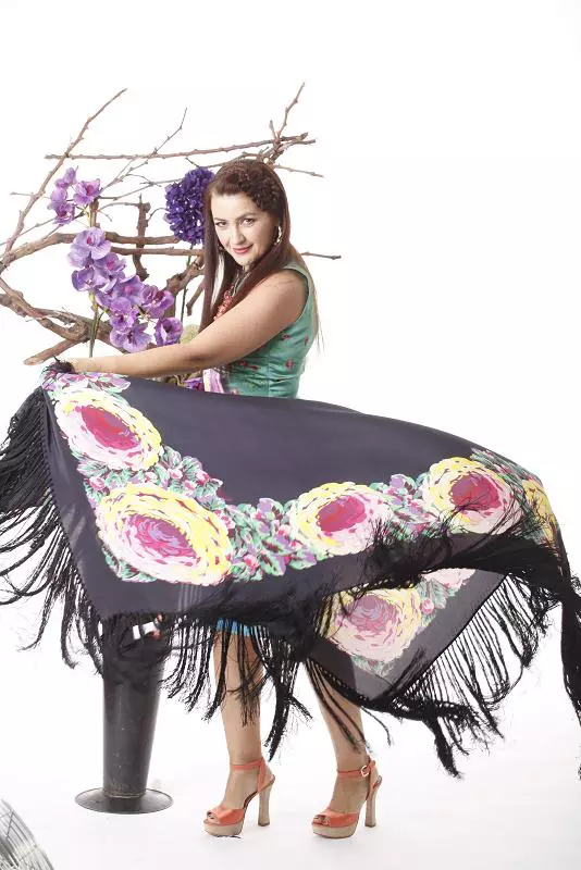 Rona Hartner, VIVA! aprilie 2013, foto Ciprian Strugariu