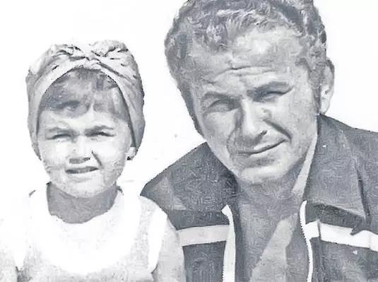 Oana Zavoranu si tatal ei