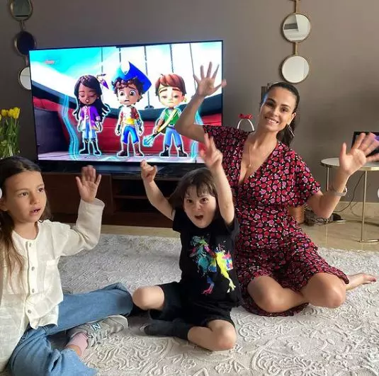 Anca-Serea-însărcinată-a-șaptea-oară