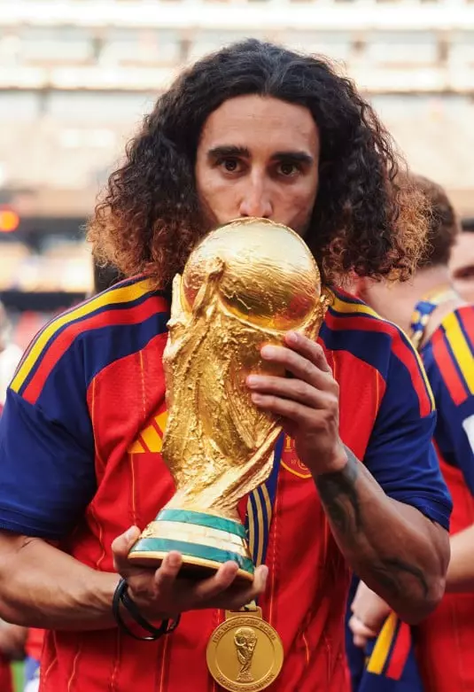 marc-cucurella (8)