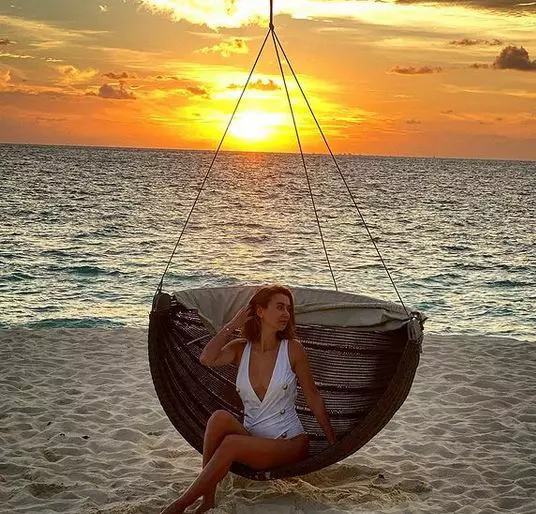 Denisa pe plaja