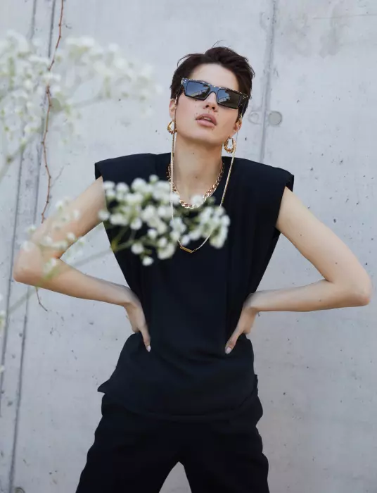MANURÍ clothing