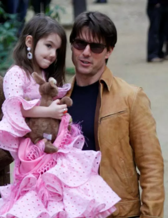 Tom Cruise si Suri