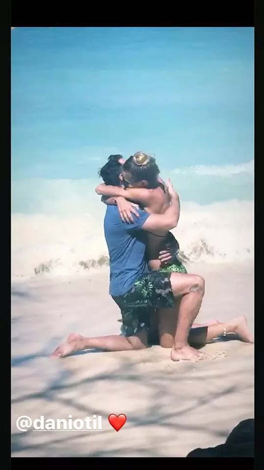 Dani-Oțil-se-însoară-cu-Gabriela-Prisăcariu