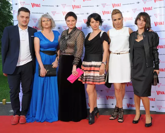 Adrian Sandu, Ana Andrei, Cristina Stanciulescu, Claudia Cosma, Oana Popoiag si Raluca Tamas