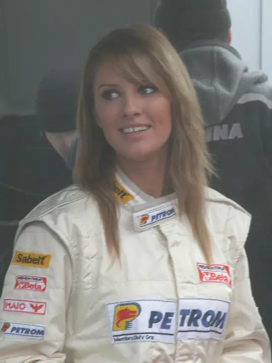 daiana-anghel-raliu