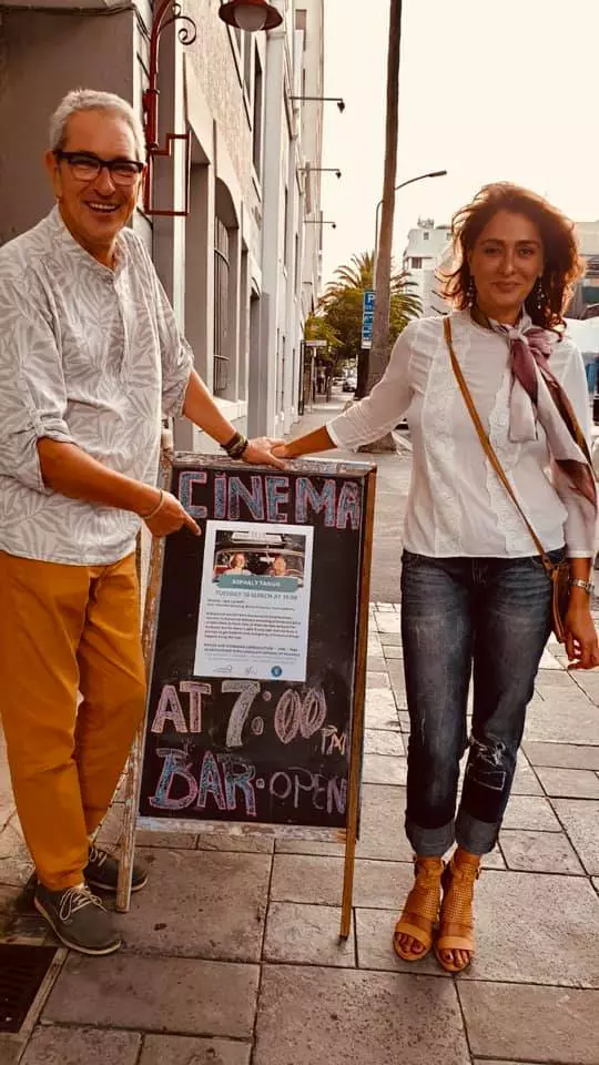 Cu-face-si-cati-bani-castiga-fostul-sot-al-Andreei-Berecleanu-Andrei-Zaharescu-in-Africa-de-Sud.-Cum-arata-sotia-lui-3