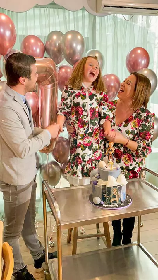 Oana-Roman-și-Marius-Elisei-ziua-de-naștere-Isabela-1-1