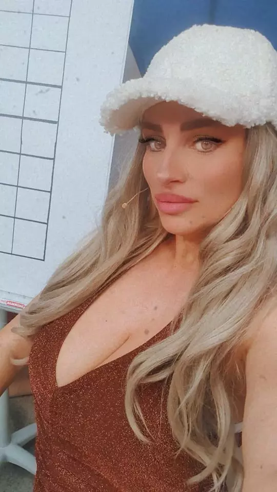 275453805_10220755603504144_7069852282094950495_n