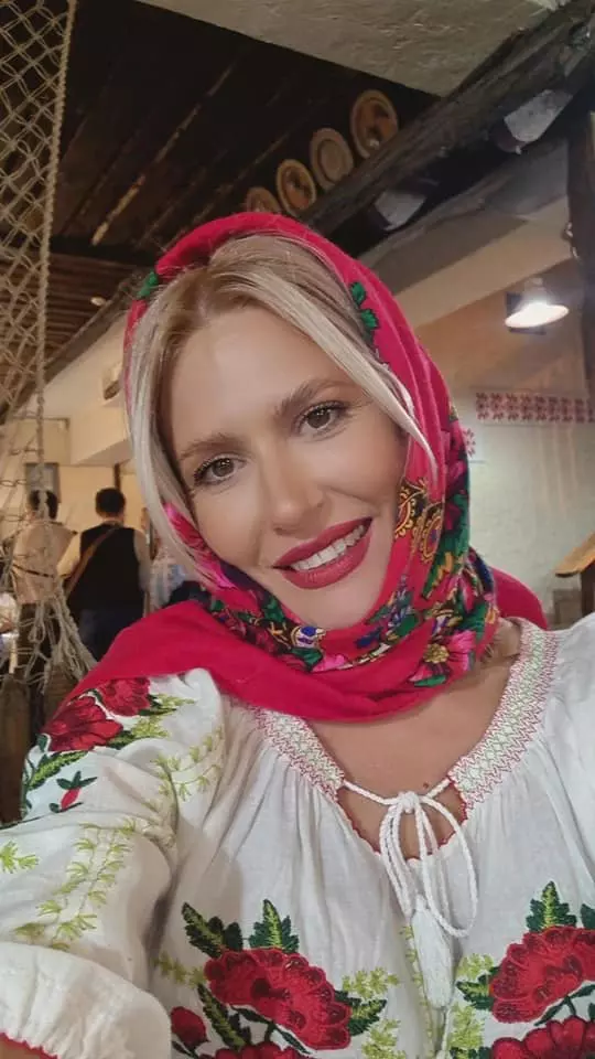 dinana artista