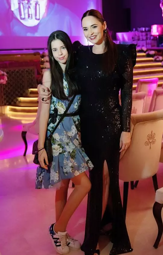 andreea_marin_copii_violeta