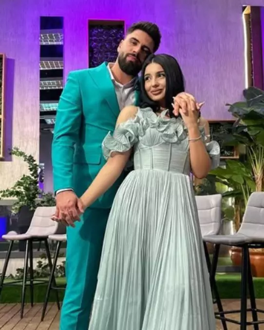 Moldo și Kira5
