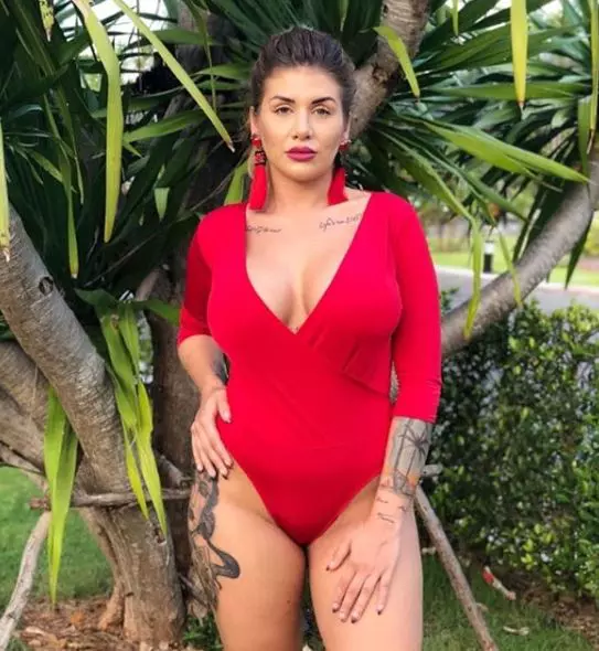 Alexandra-de-la-Insula-iubirii-2