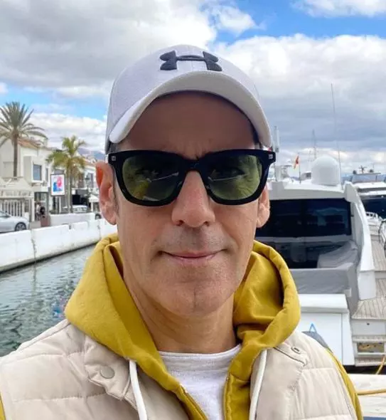 stefan-banica-ochii-vineti-1