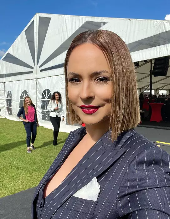 Cum gestionează Andreea Marin problemele în relația cu Adrian Brâncoveanu. "Avem căderi, mai sunt surprize"
