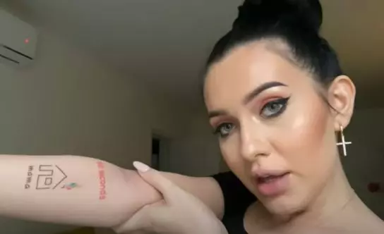 bianca-comanici-noi-tatuaje