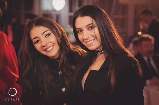 nicole-cherry-si-carla