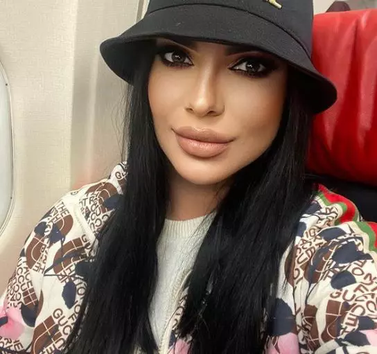 andreea-tonciu-atac-laura-giurcanu-3