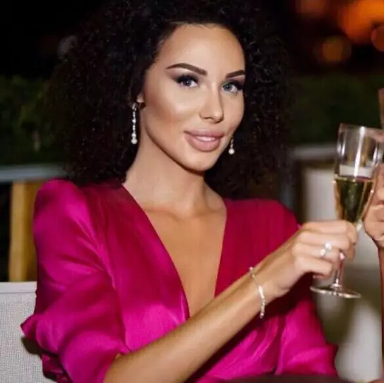 alice-constantinica-1