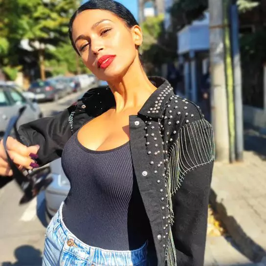 majda-aboulumosha3