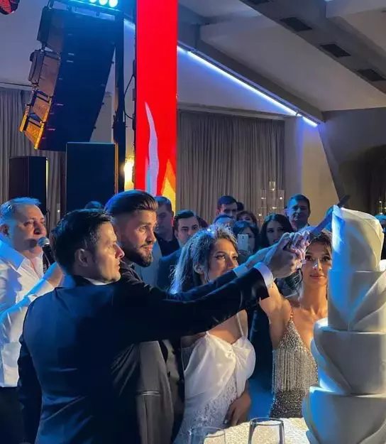 Liviu Vârciu și Anda Călin au fost nasi de cununie