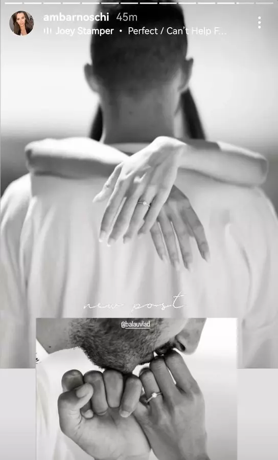 Ana-Maria Barnoschi s-a logodit în Santorini. Primele imagini cu inelul de logodnă