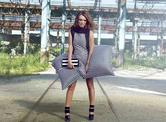 carmen_negoita-rochie-gonflabila-3_120eadffad.jpg