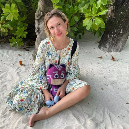 adela-popescu-nume-al-treilea-copil