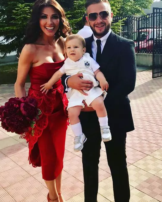 Ilinca Vandici are un băiețel de doi ani, Zian