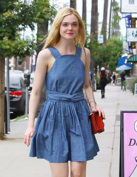 Elle Fanning