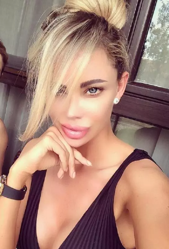 foto-bianca-dragusanu-batuta-imaginea-care-scandalizeaza-showbiz-ul-acuzatii-grave-pentru-alex-bodi-15212