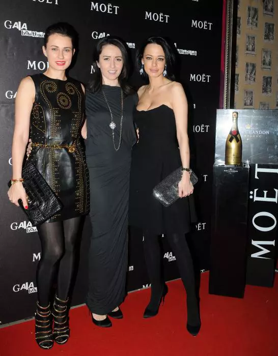 Roxana_Voloseniuc__Amalia_Nastase_si_Andreea_Raicu.jpg
