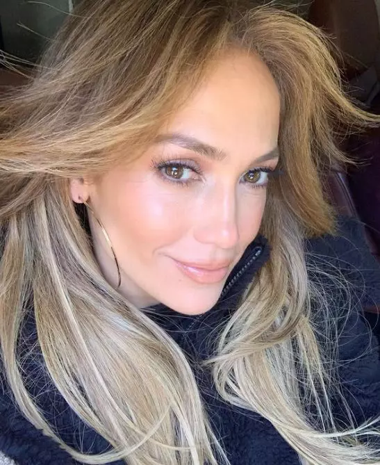 jennifer-lopez-costum-de-baie-6