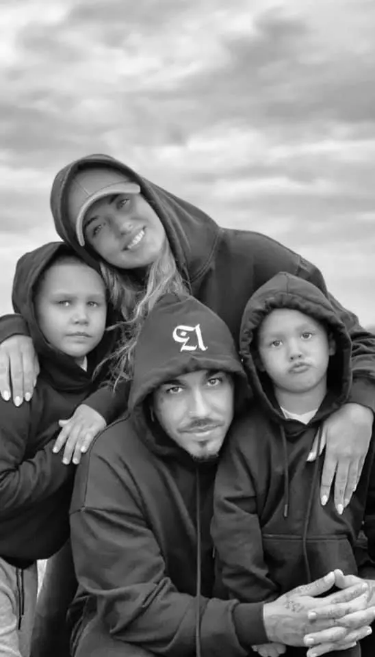 Alex Velea a cerut-o de soție pe Antonia! Cât a cheltuit artistul pentru inelul cu diamante (4)