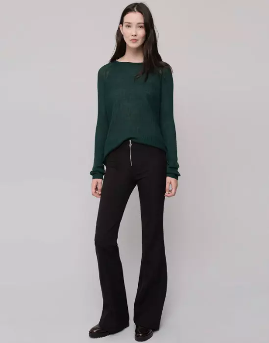 Pantaloni evazati - PullandBear