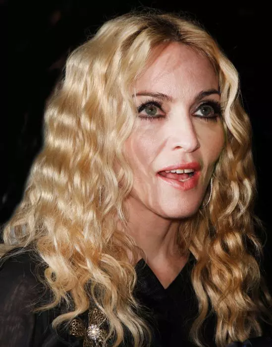 Madonna, de urgență la spital după ce a fost găsită inconștientă