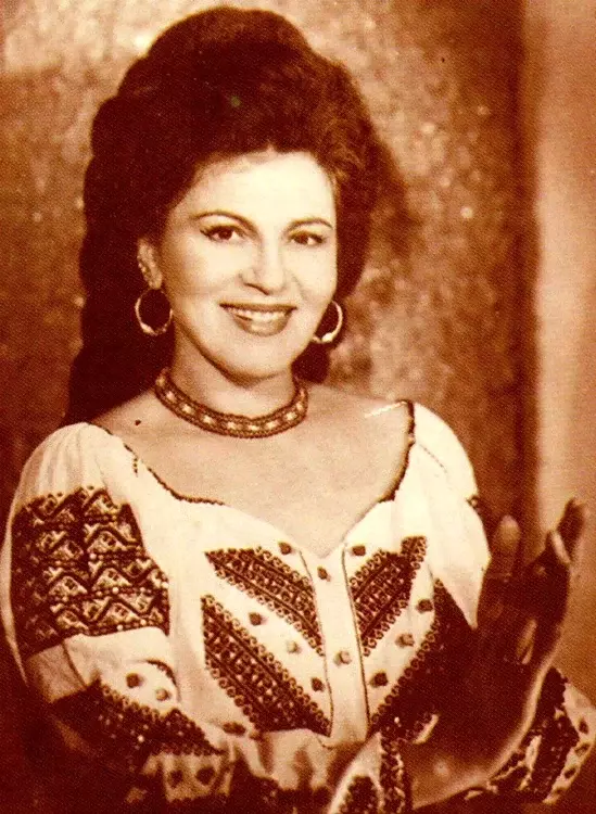irina loghin in tinetrete