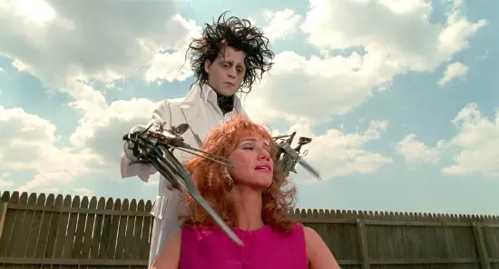 Edward Scissorhands (1990)