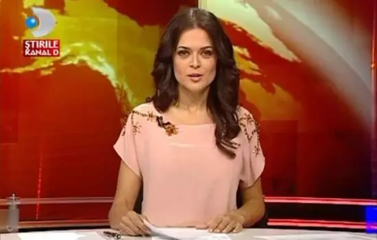 media-603503065-raluca-lazarut-despre-cum-fost-primul-live-postura-prezentatoare-stirilor