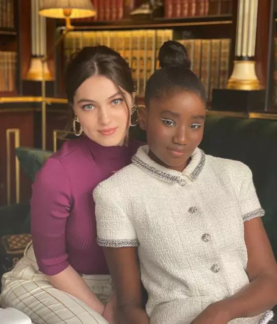 romanca-cea-mai-buna-actrita-8