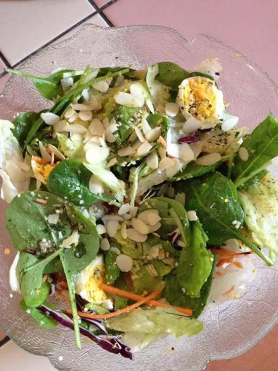 carmen-bruma-salata-gravide